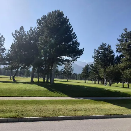 아파트 Vintage At Pirin Golf *